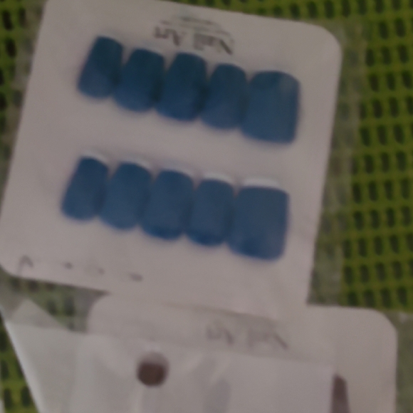 Colorful Press-On Nails Set - Picture 6 of 11